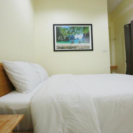 Interest Poshtel Hostel Bangkok Exterior foto